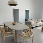 Casa *
