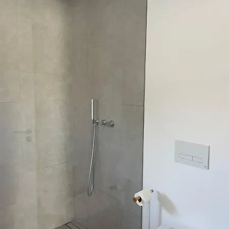 Casa *