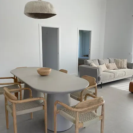 Casa *